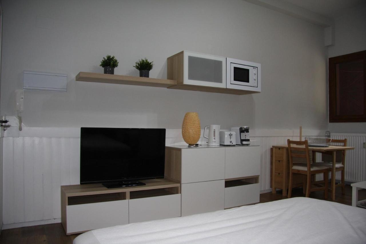 Vielha Centro Estudio Sapporo Bagian luar foto